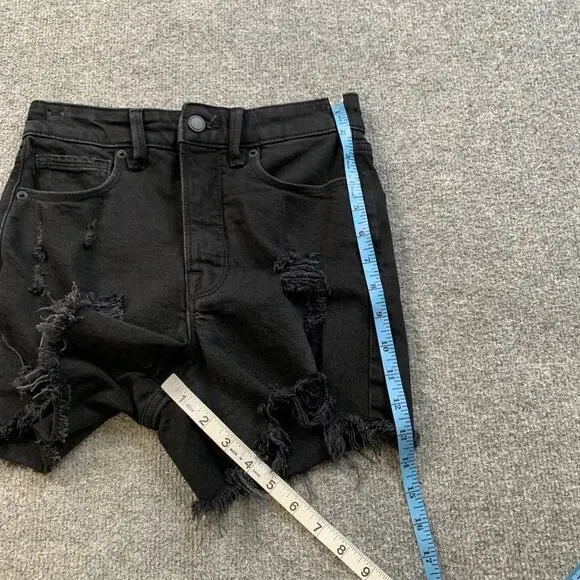 Good American Shorts Women 00 Black Denim Bombshell Distressed Button Fly Pocket - Picture 6 of 11